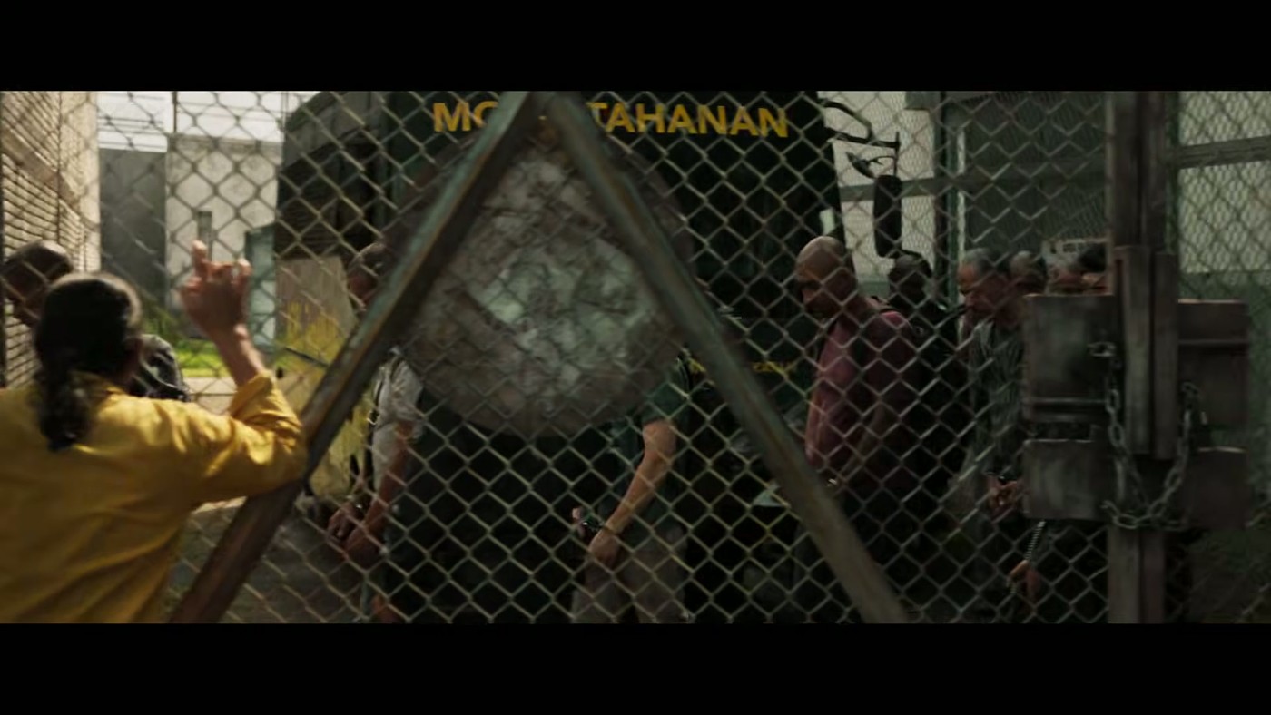 Fence commotion scene in Ghost in the Cell trailer