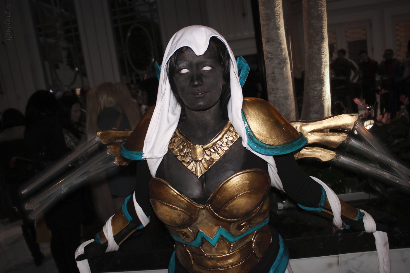 Cosplayer dressed as Auriel, the Archangel of Hope from Diablo III
