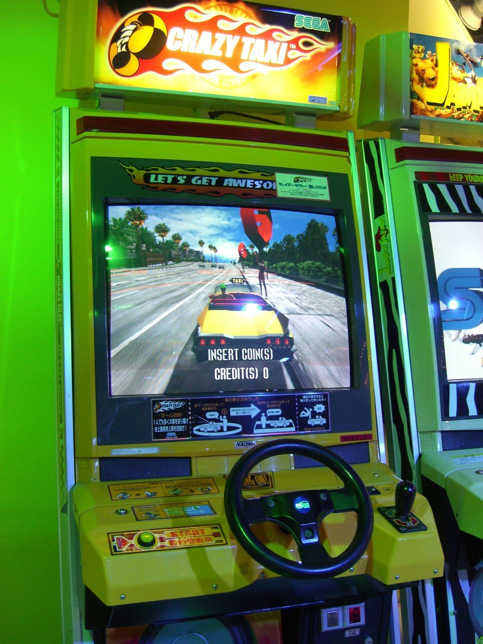 Crazy Taxi arcade cabinet screen