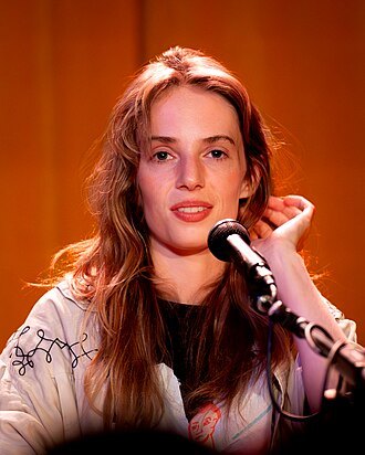 Maya Hawke