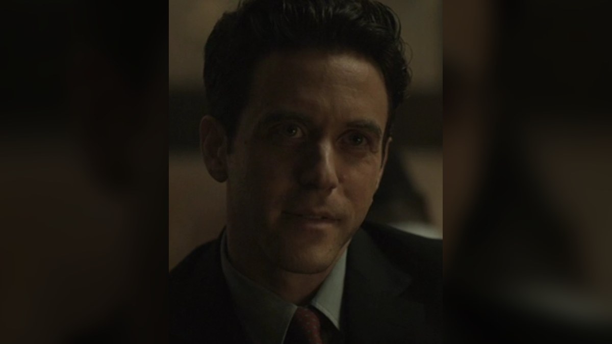Ashley Zukerman as Daniel Keene, revealed as Troy, in Silo season 3