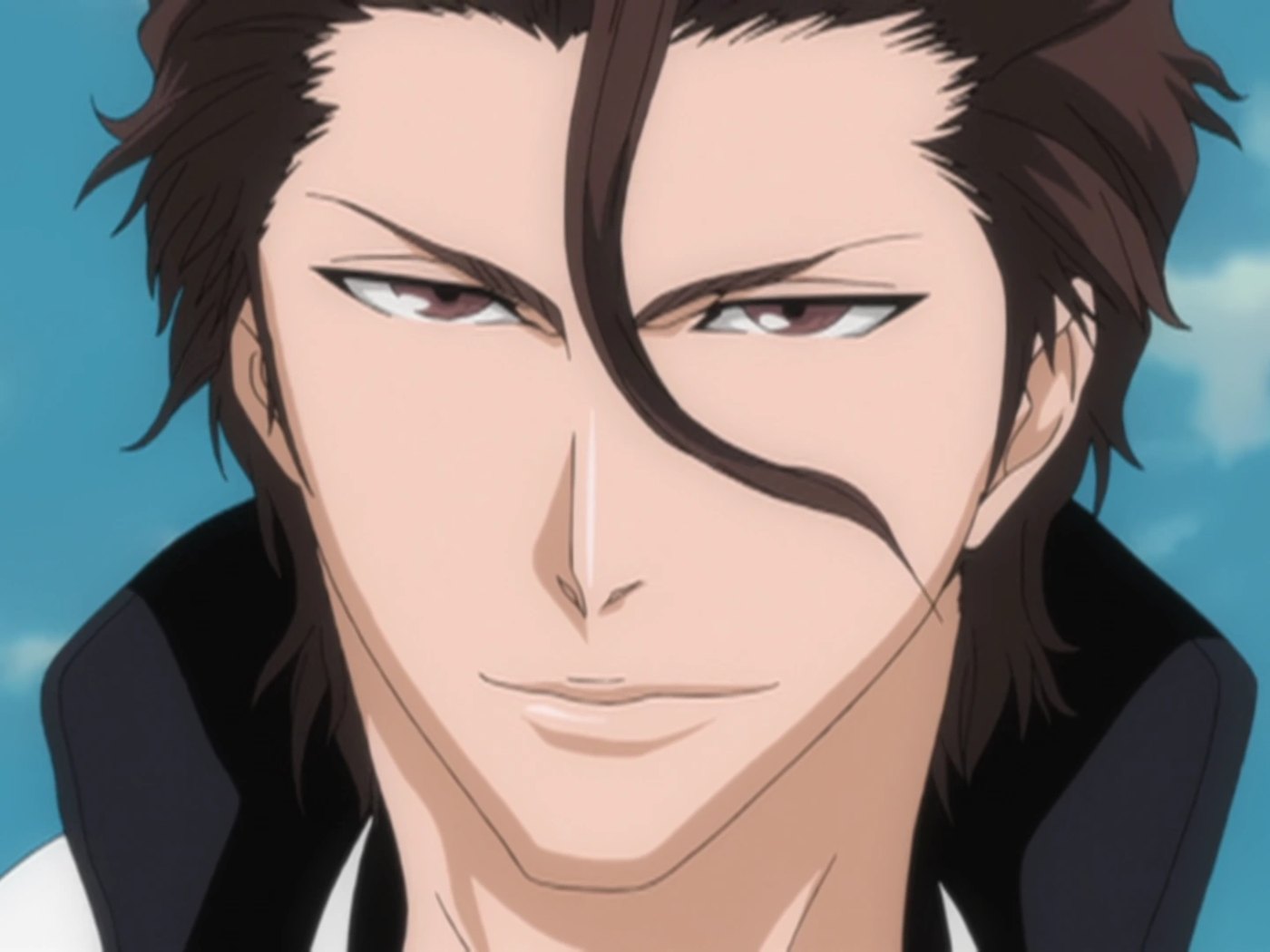 Sosuke Aizen, former captain of the 5th Division, in Bleach
