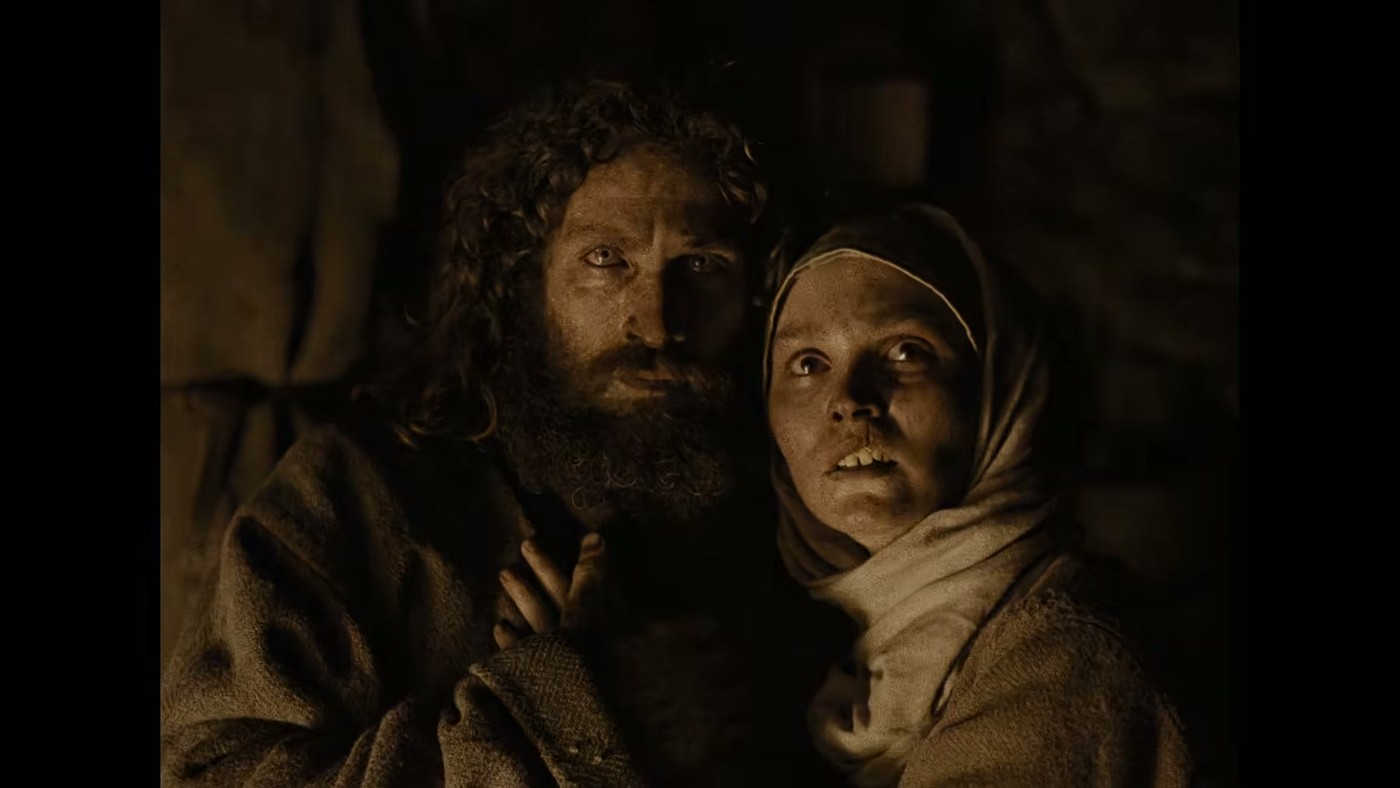 Man and Woman share a quiet moment before the hunt closes in, from the Werwulf trailer