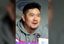 Eric Bauza, the Voice of Bugs Bunny and Daffy Duck, Dies at 46