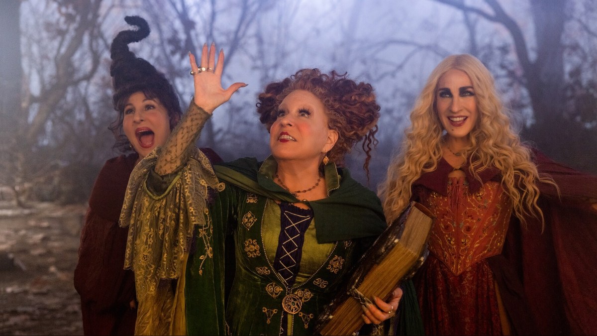 Hocus Pocus 2 Is a Disney+ Halloween Movie Pick for Comedy Before Scares